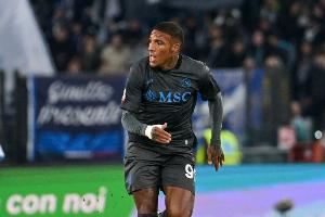 迪马：卡利亚里将敲定那不勒斯中场弗罗伦肖，租借+800万欧买断